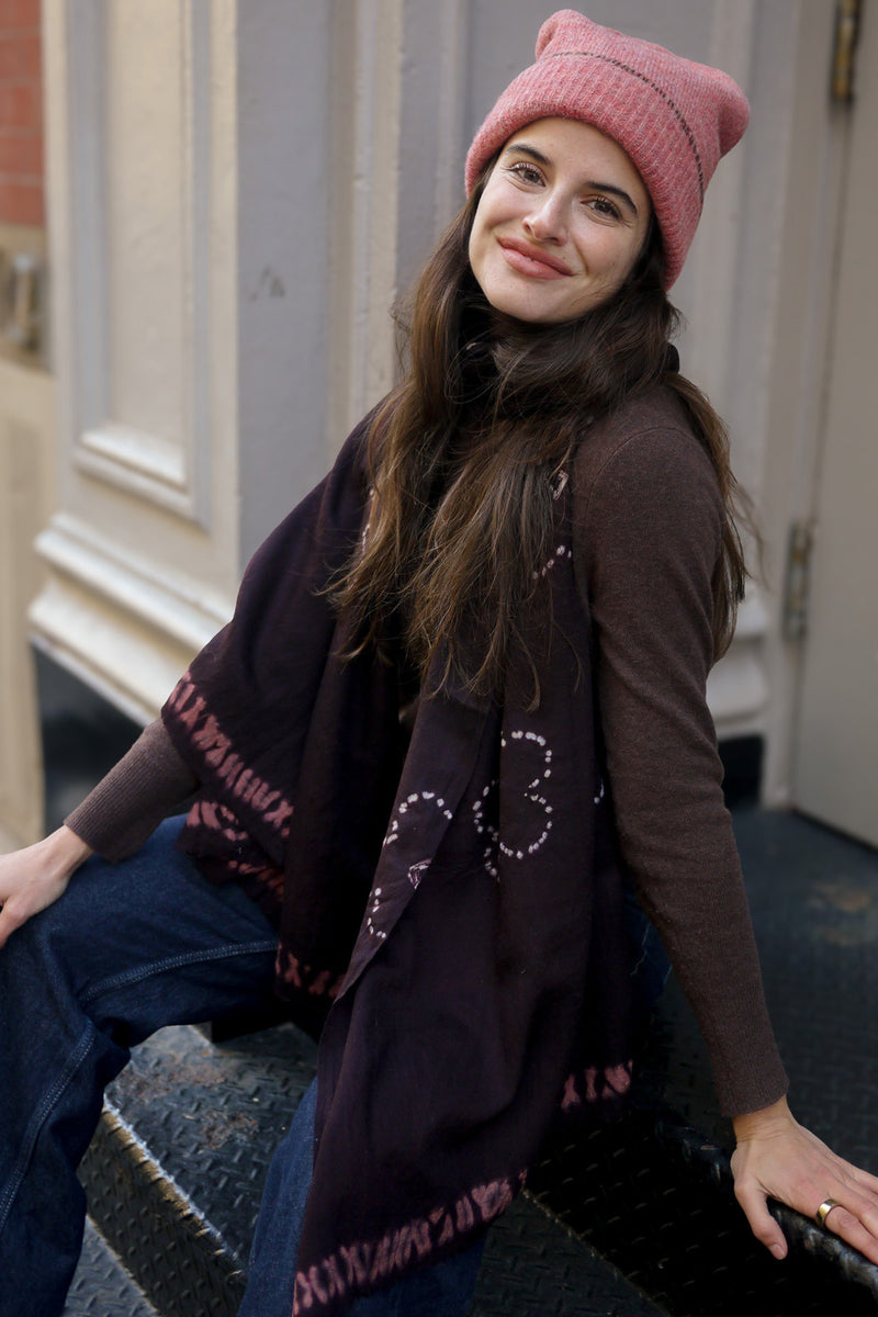 Bleecker Beanie Embroidered - Coral with Cinnamon Blanket Stitch