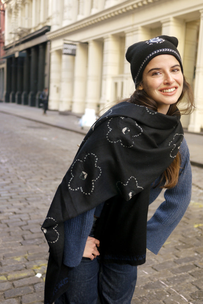 Shibori Flowers Pashmina in Black