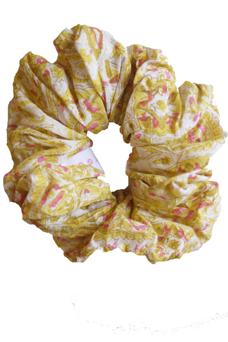 Blockprint Hair Scrunchie in Nettie Marigold with Pink Fleks