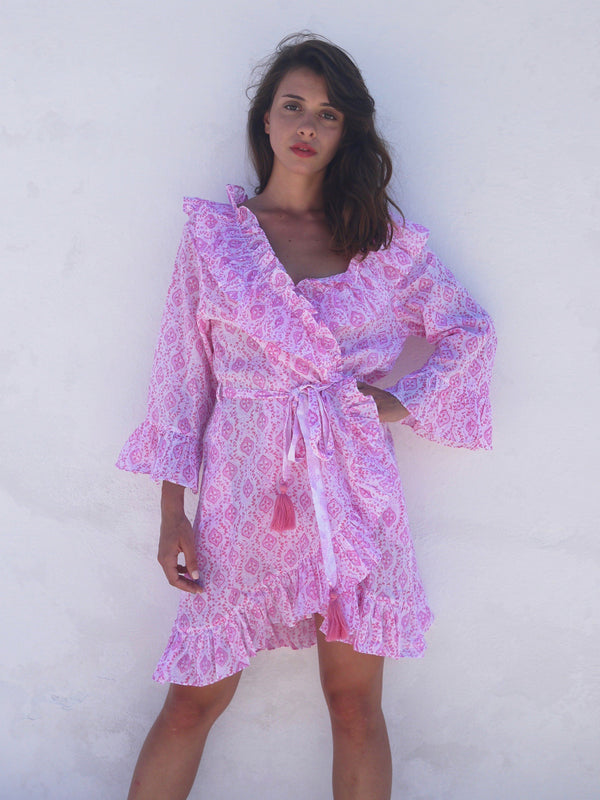 Short Náni Robe in Quatrefoil Pinks